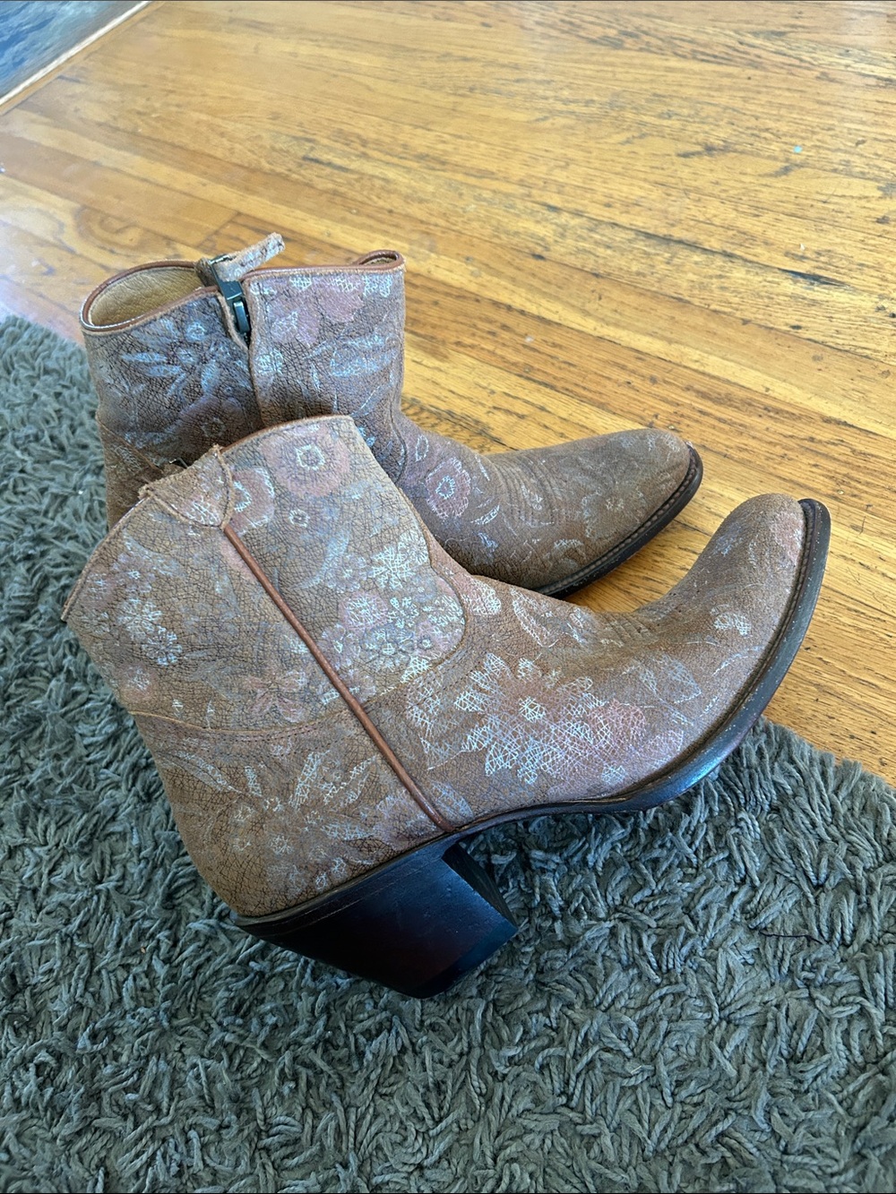 Shyanne Sienna Brown Floral Ankle Boots - Stylish Western-Inspired Size 10